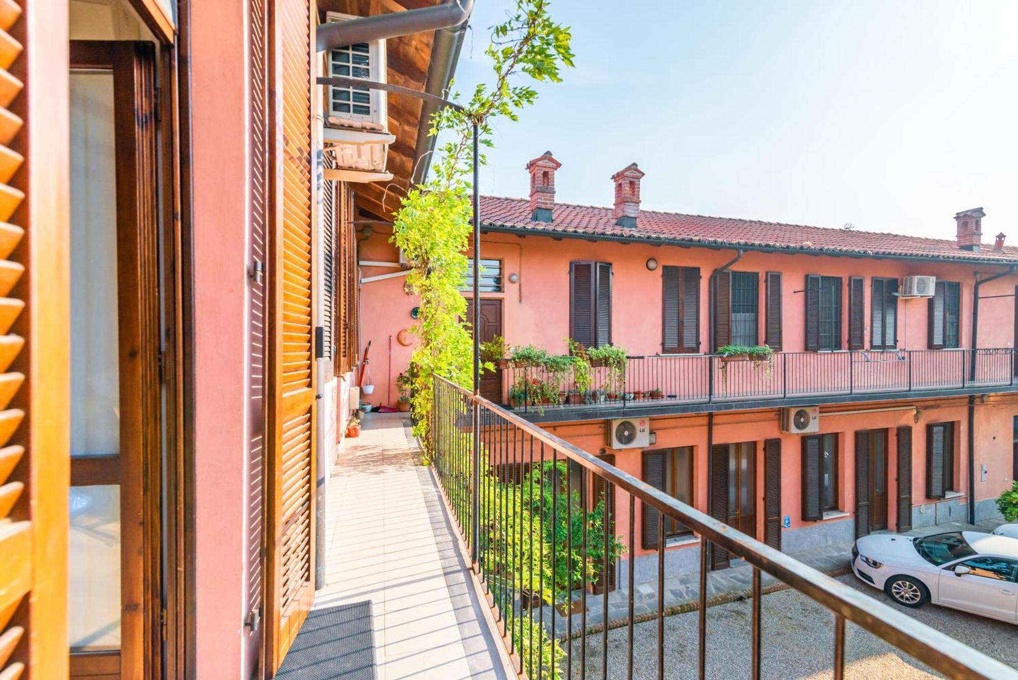 La Corte 48 - Pavia City - By Host4U Dış mekan fotoğraf
